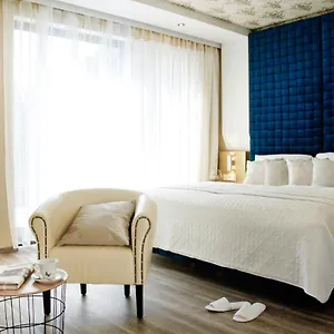 *** Hotel Athen Frankfurt Airport Alemania