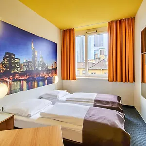 Frankfurt-hbf 3*, フランクフルト ドイツ